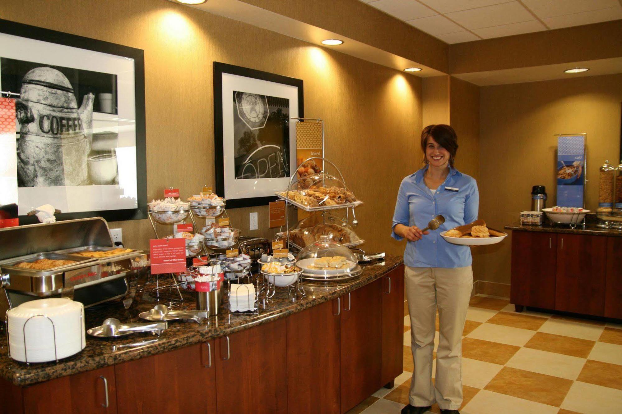 Hampton Inn Ellensburg Restoran fotoğraf